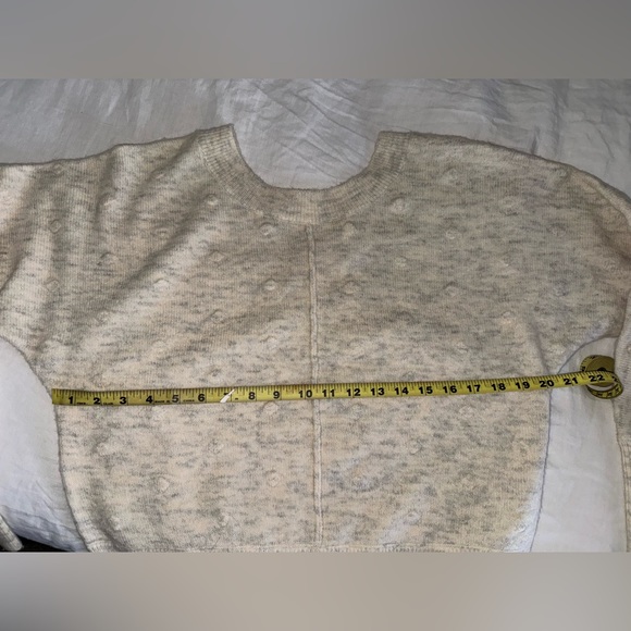 William Rast sweater - Picture 6 of 7